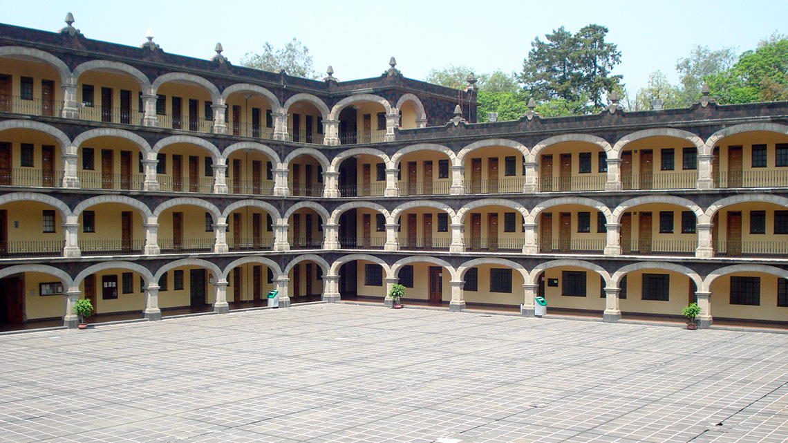 Programa Ver y Creer (10 de Octubre) Tema: La formación teológica